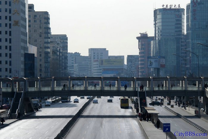 近千万人离京返乡 北京几乎成“空城”